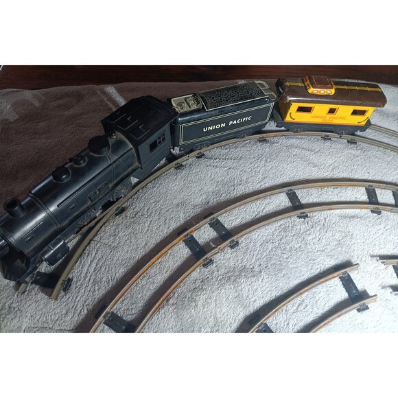 Vintage Union Pacific Mechanical Train Set Engine Coal Car Rail Car - Picture 1 of 9